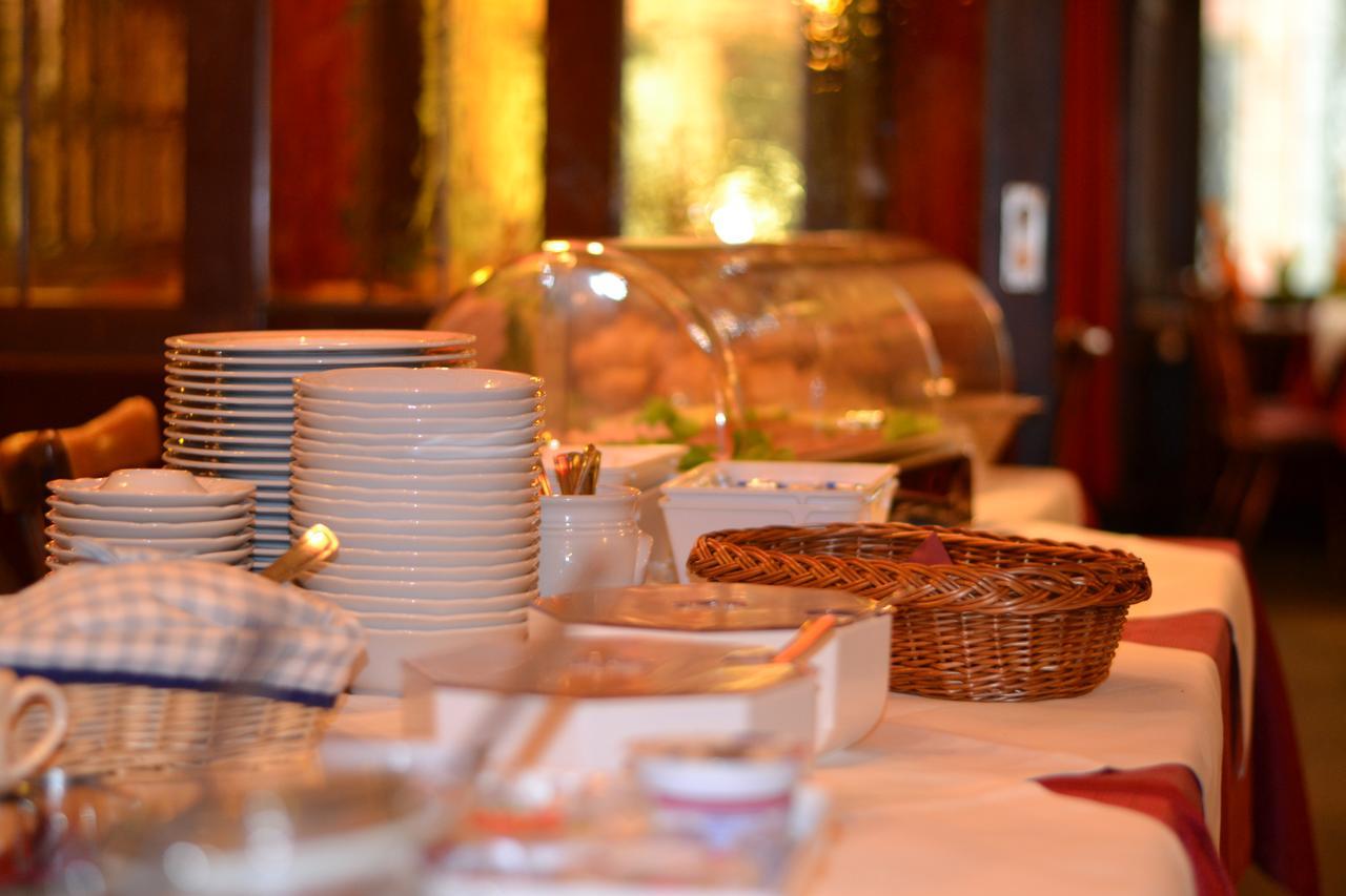 Gasthaus Loewen Freiburg Bagian luar foto